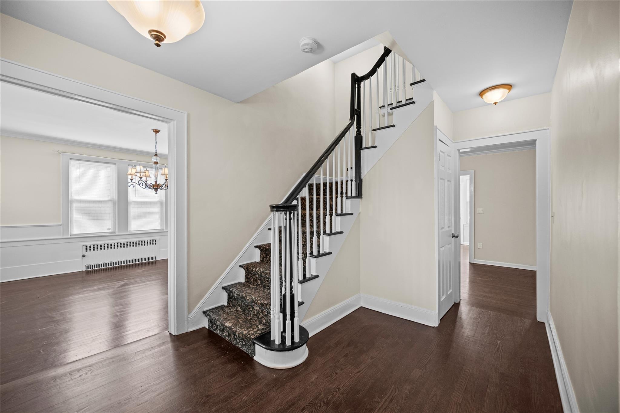 26 Crane Avenue, White Plains, New York image 2