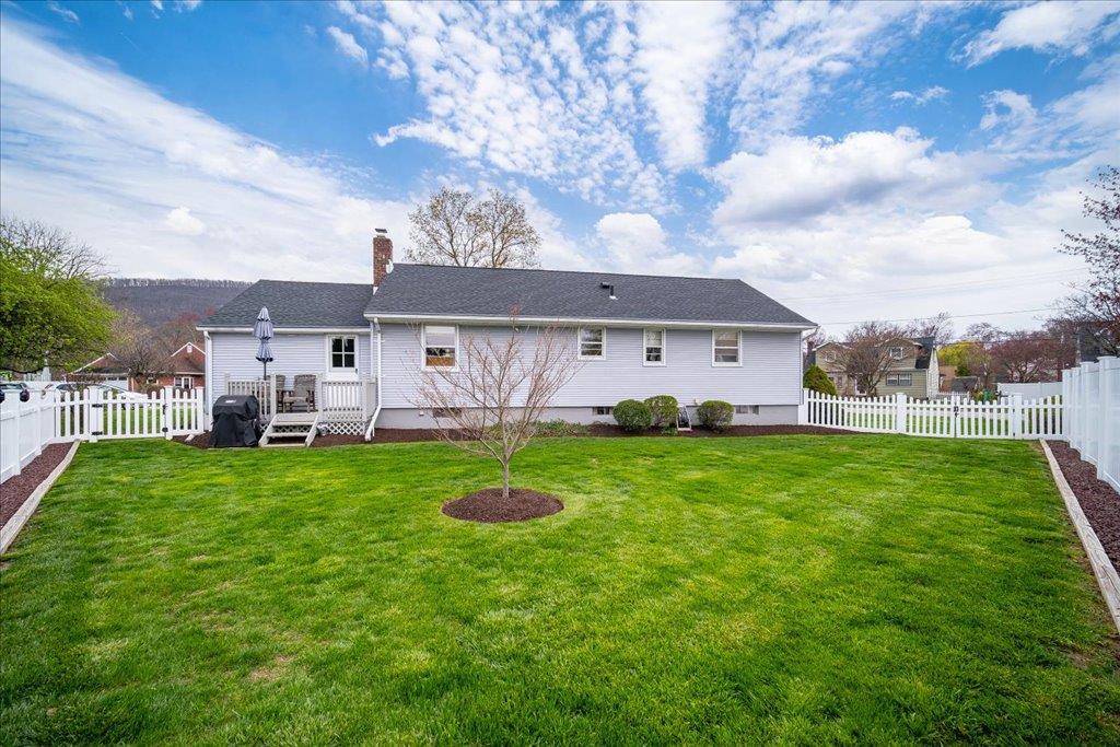 24 Heath Road, Fishkill, New York image 27