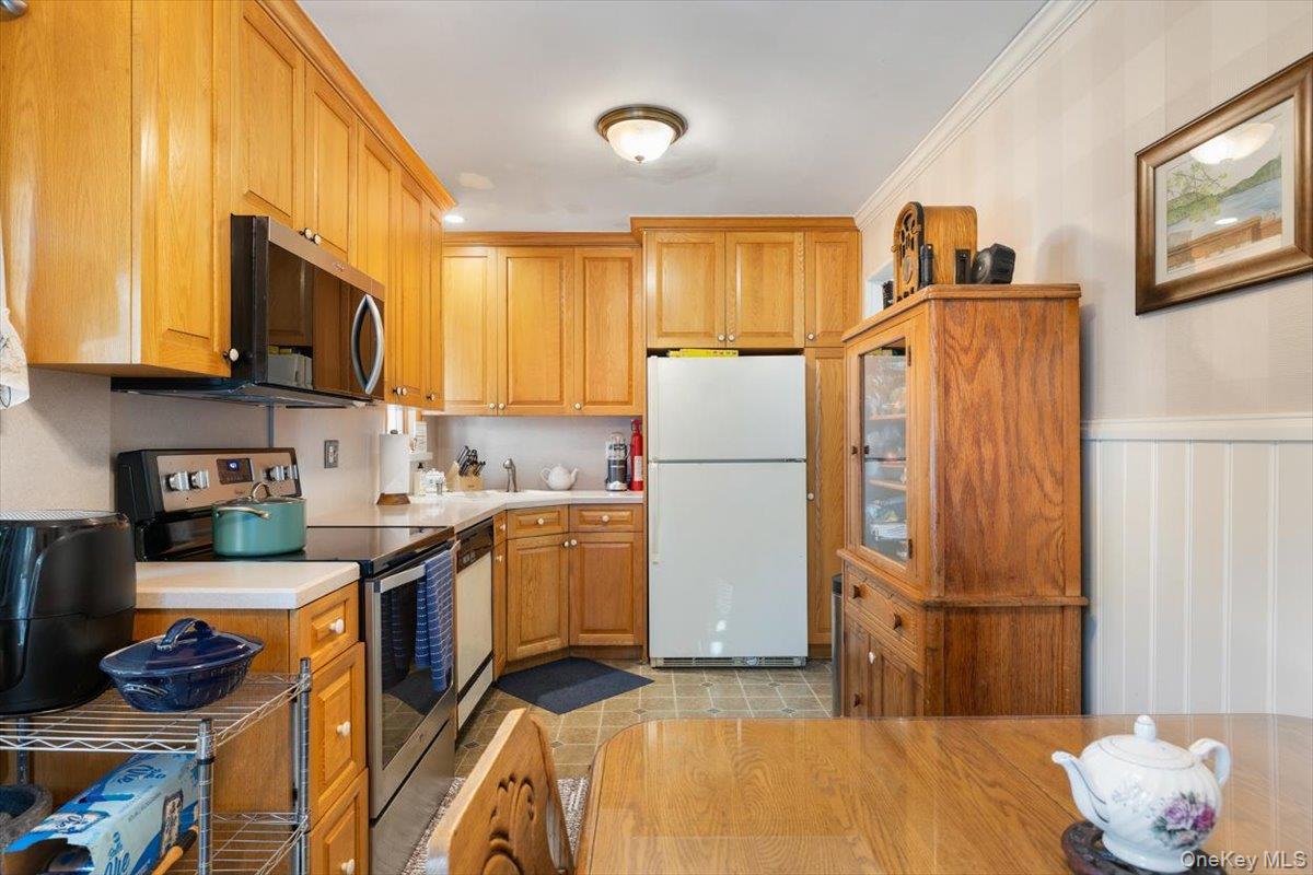18 Nims Avenue - Photo 4