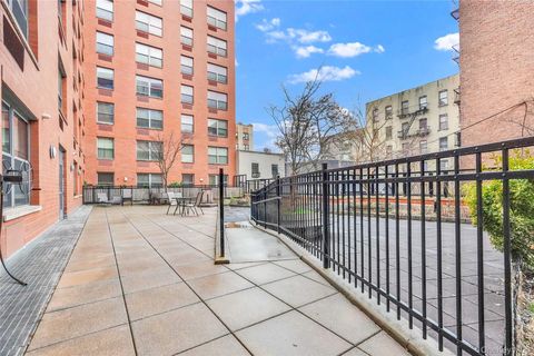 837 Washington Avenue 4B Bronx NY 10451