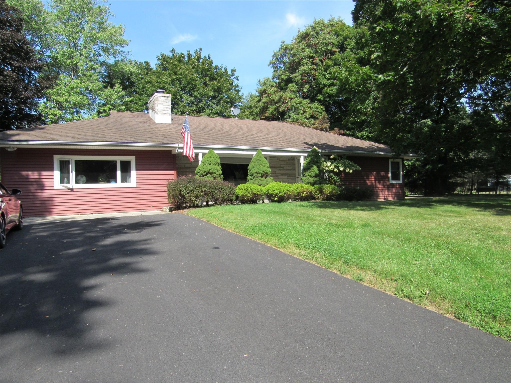 5 White Oak Terrace, Campbell Hall, New York image 1