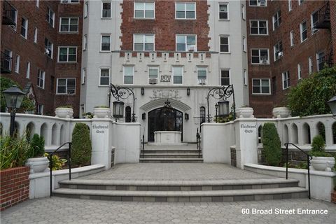 Homes For Sale - 60 W Broad Street #1K<br/> Mount Vernon, NY 10552