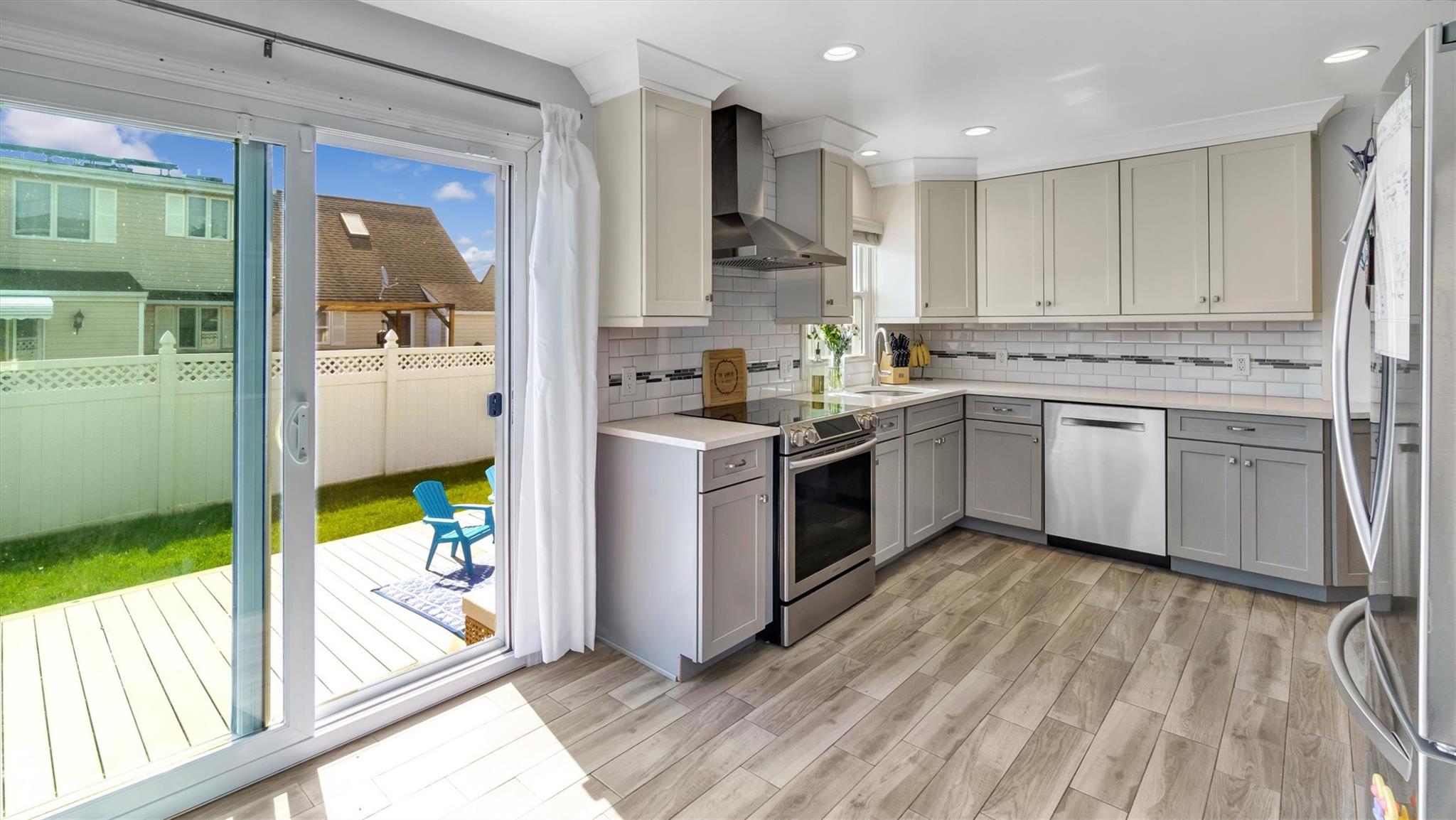270 Lincoln Avenue, Island Park, New York image 10