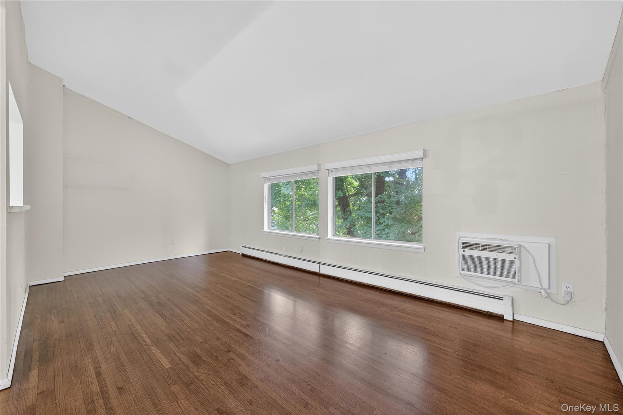 15K Blue Hill Commons