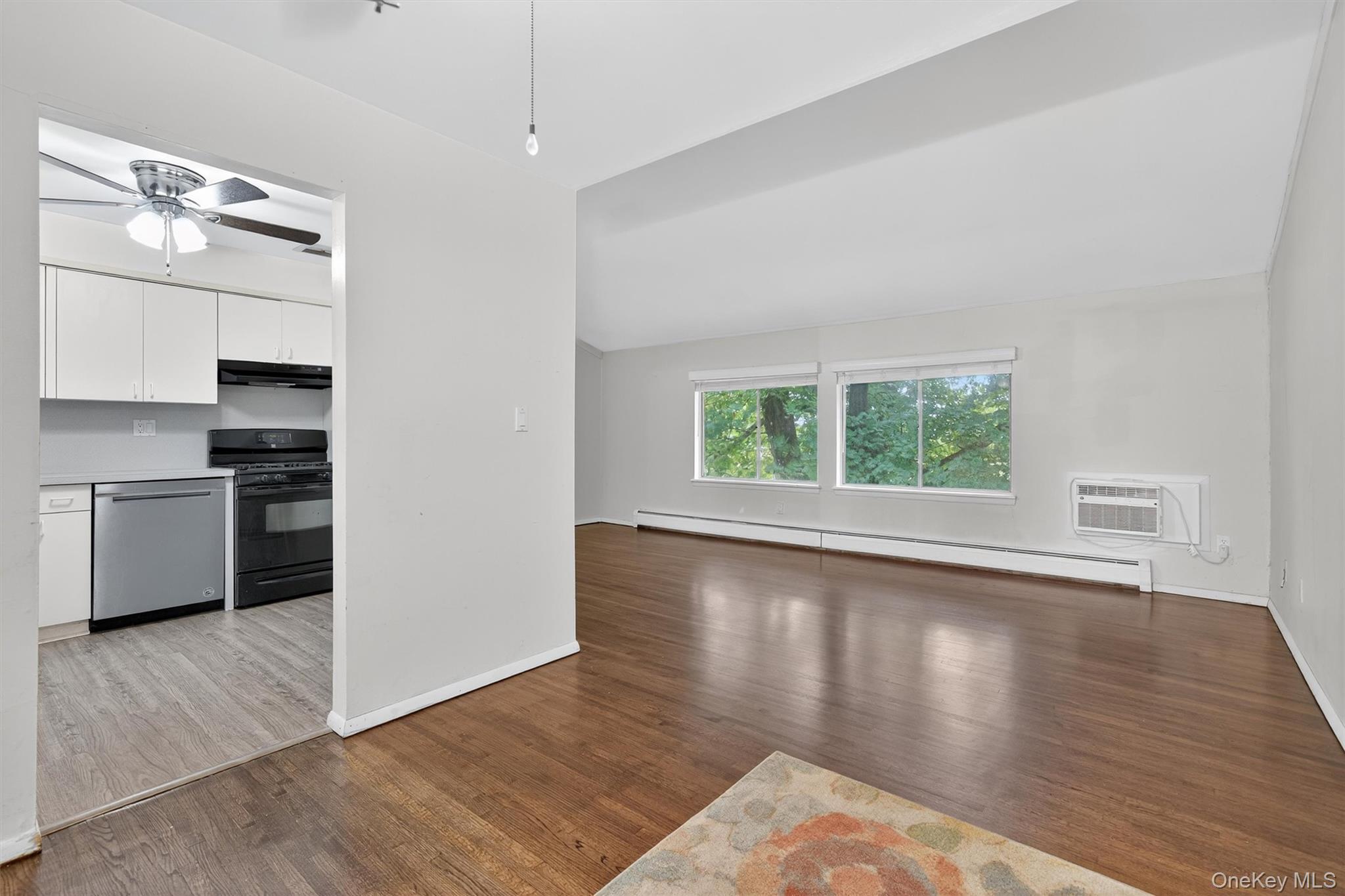 15K Blue Hill Commons