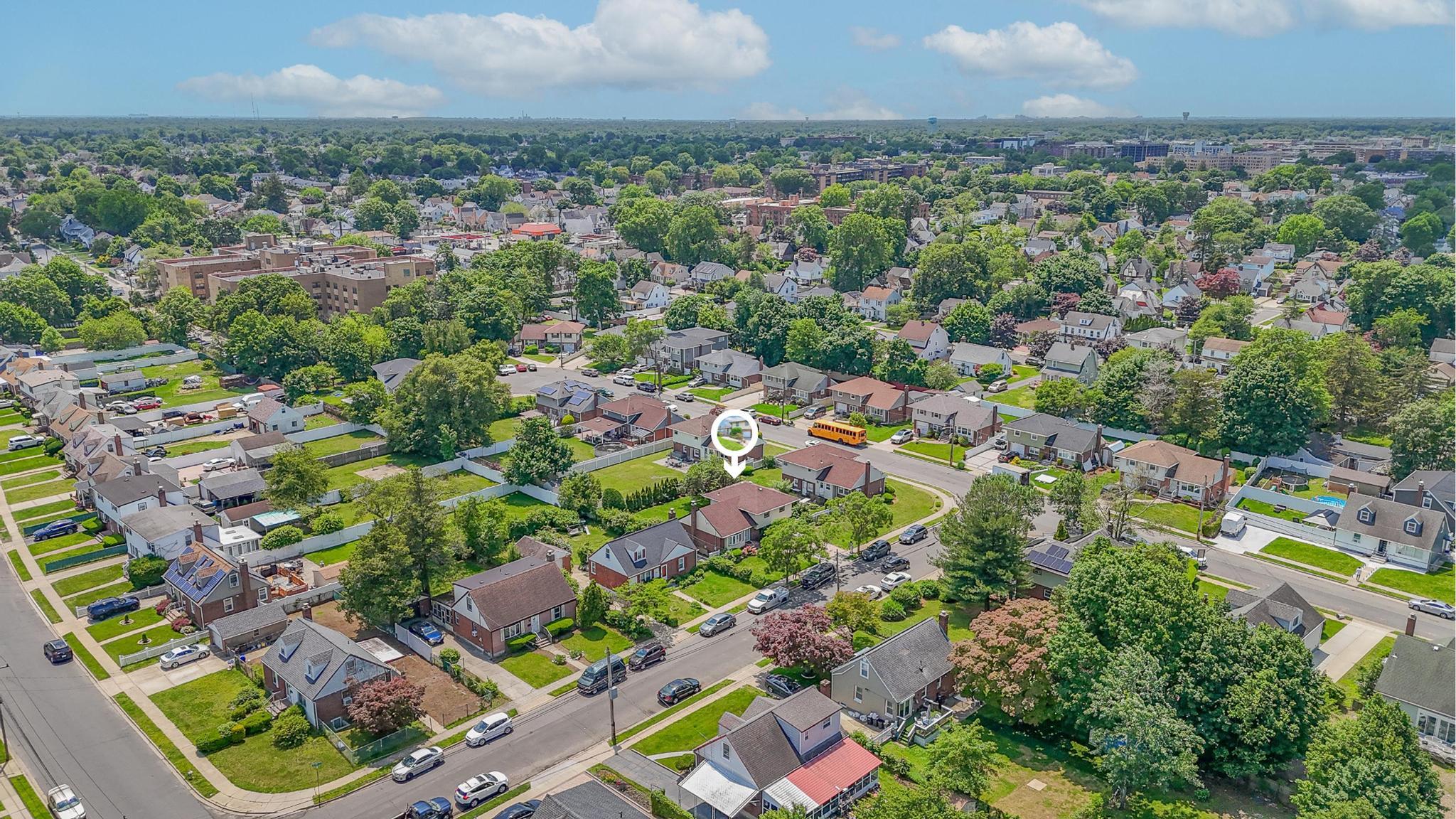 652 Shady Street, Hempstead, New York image 23