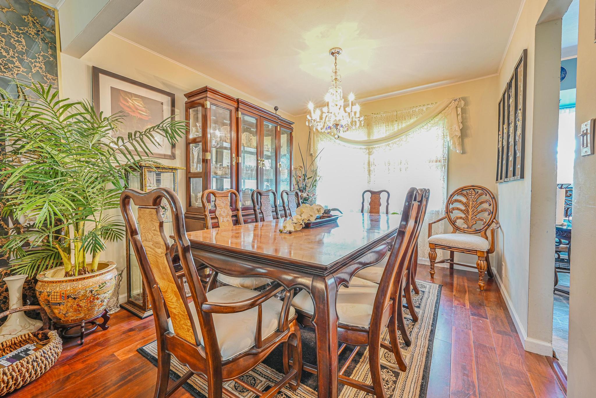 652 Shady Street, Hempstead, New York image 7