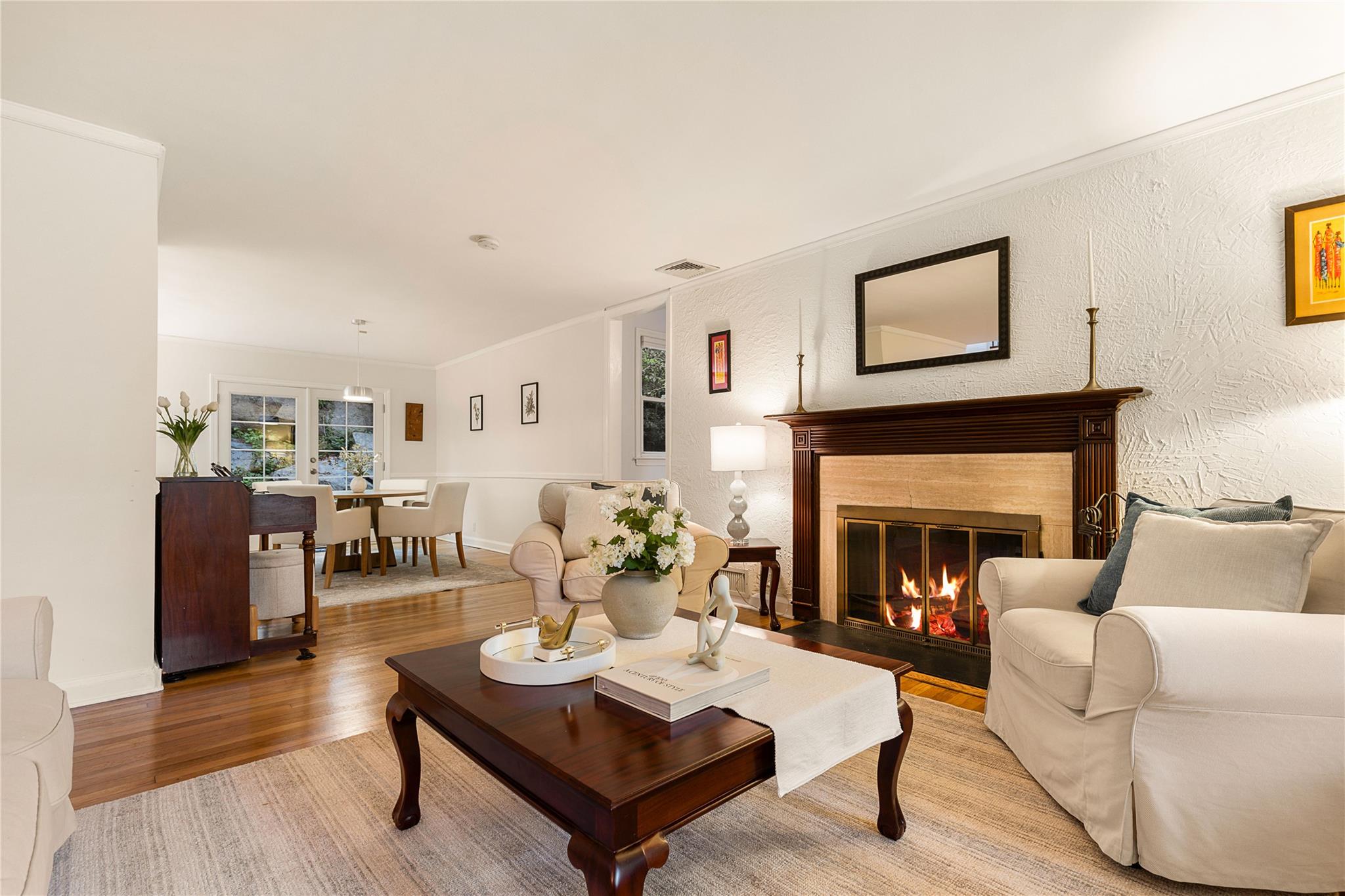 39 Larchwood Road, Larchmont, New York image 4