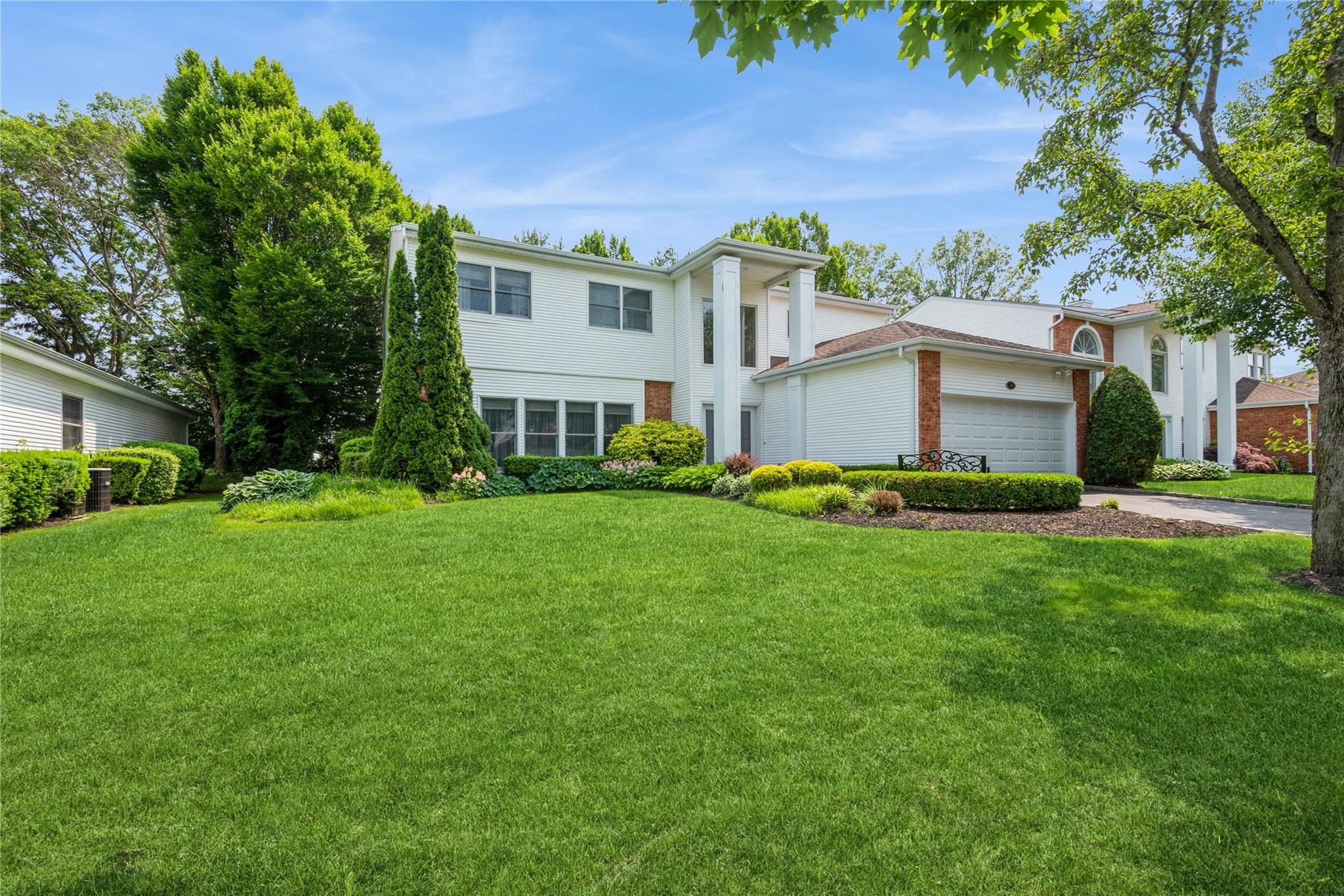 166 Country Club Drive 166