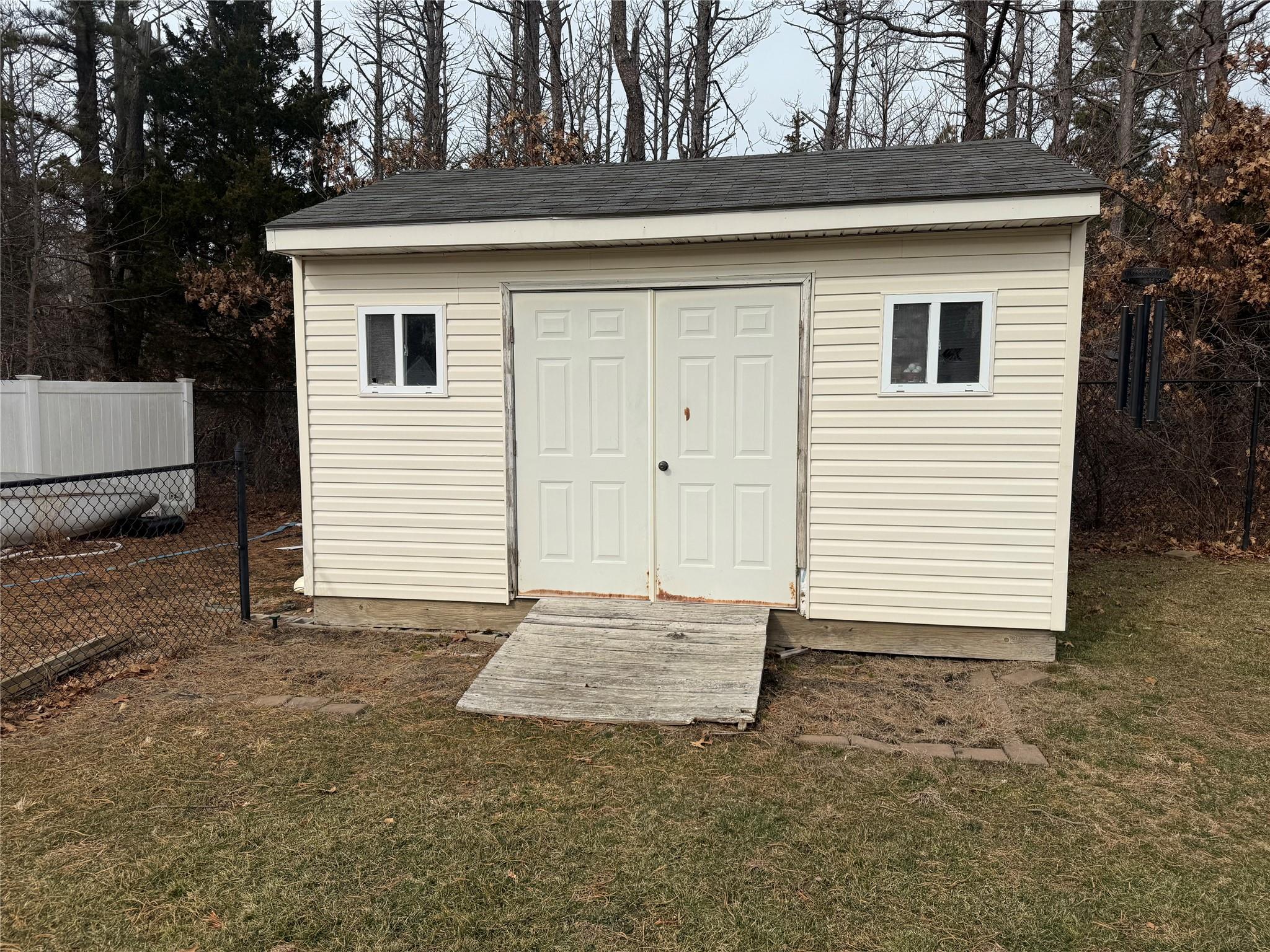 57 Gull Dip Road, Ridge, New York image 42