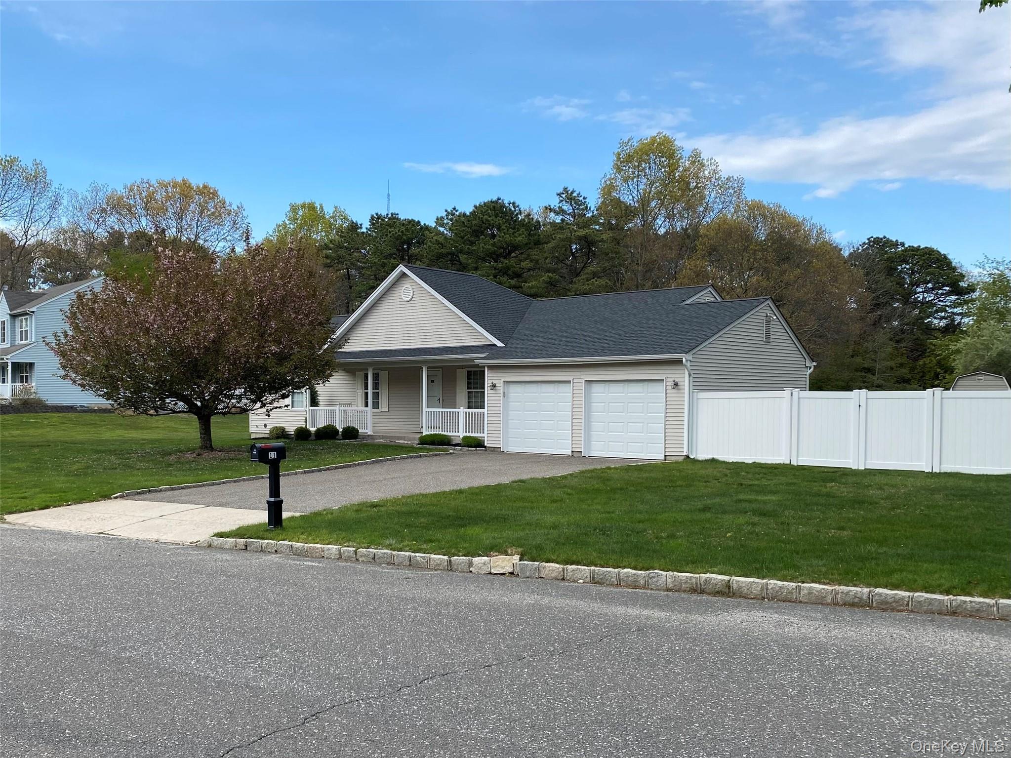 11 Winterberry Drive