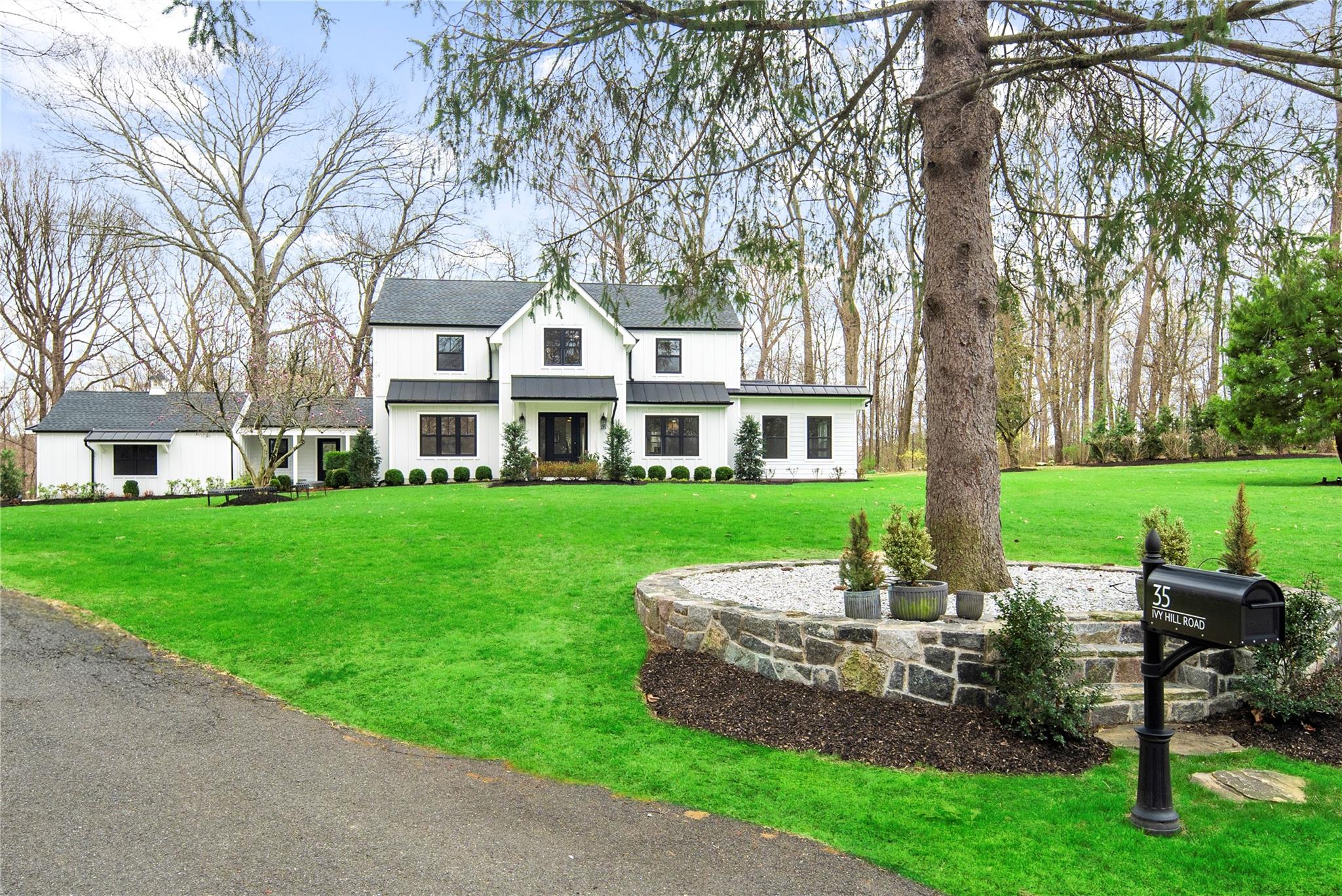 35 Ivy Hill Road, Chappaqua, New York image 3