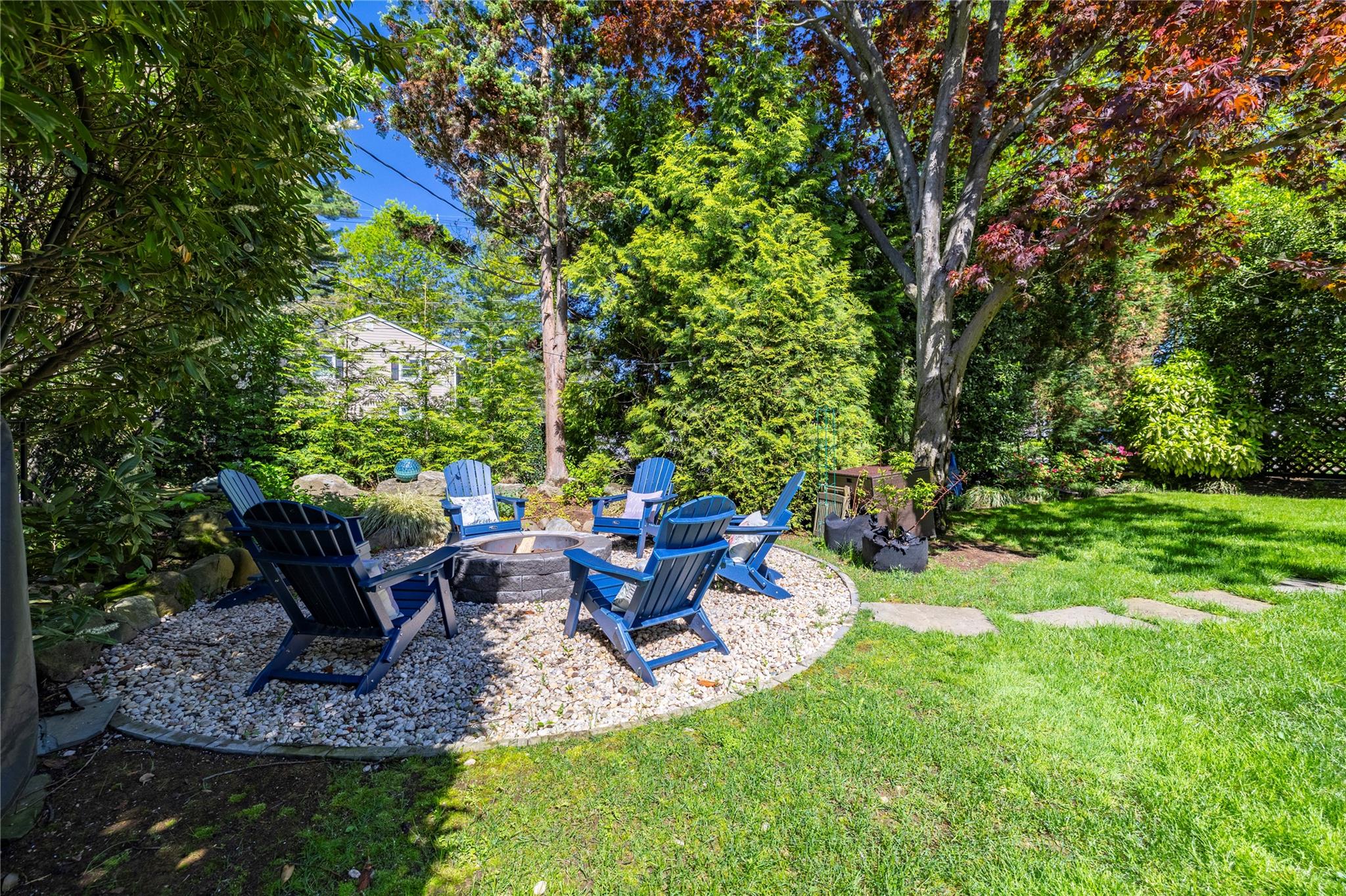 33 Nottingham Road, Rockville Centre, New York image 26