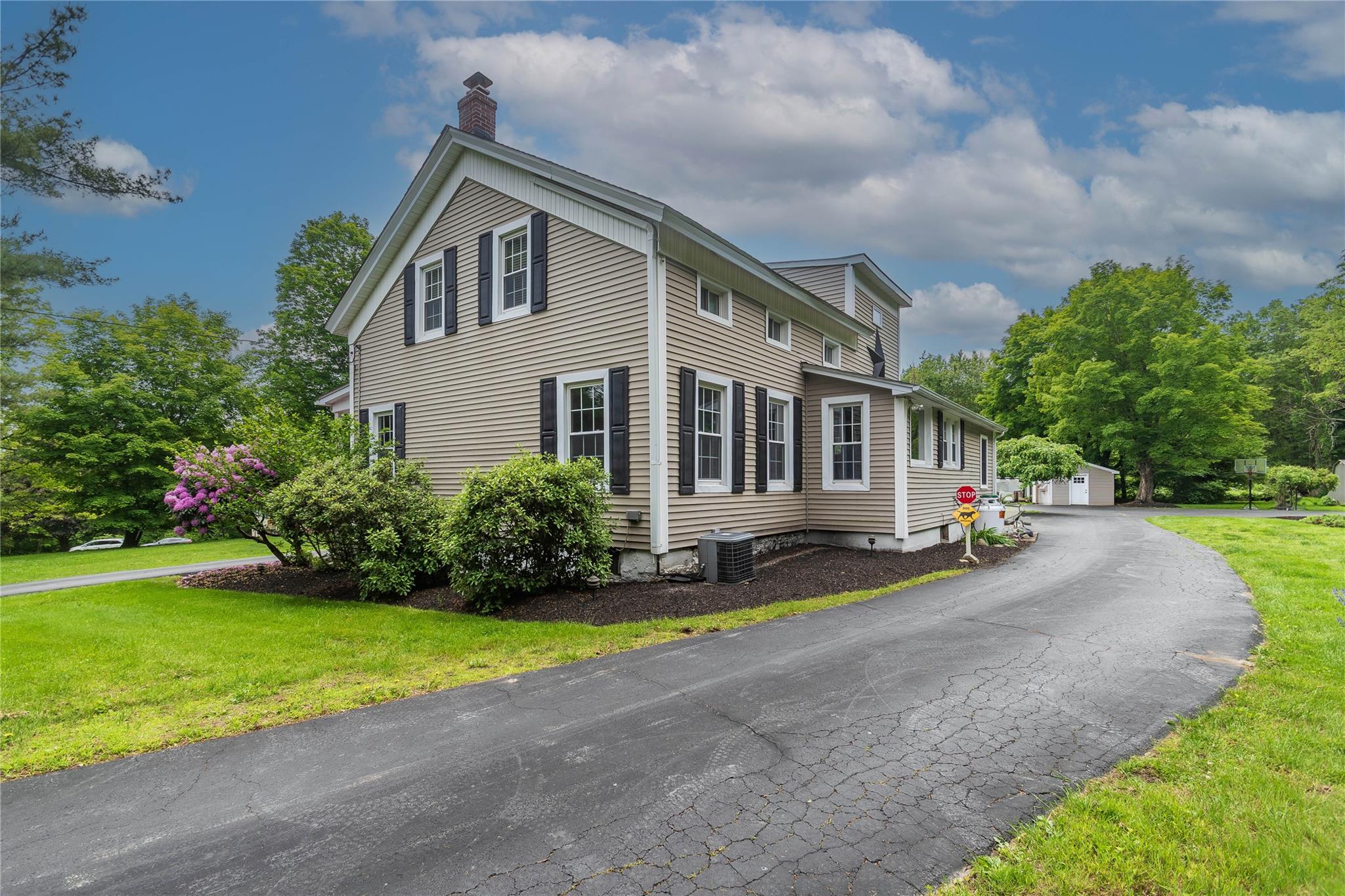 160 N Mill Street, Wallkill, New York image 3