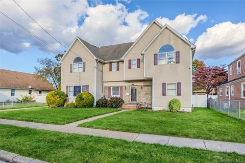Photo of 187 Kennedy Avenue, Hempstead, NY 11550 (MLS # 927943) Photo of 187 Kennedy Avenue, Hempstead, NY 11550 (MLS # 927943)