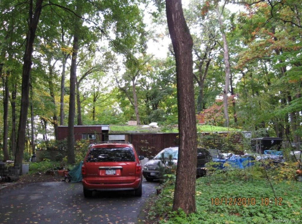 Photo of 25 Hornbeck Ridge RD RD, Poughkeepsie, NY 12603 (MLS # 1020779)