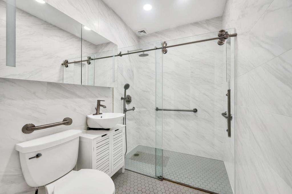 590 Louisiana Avenue #1, Brooklyn, New York image 18