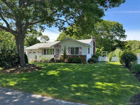 Homes For Rent - 29 Maryland Boulevard<br/> Hampton Bays, NY 11946