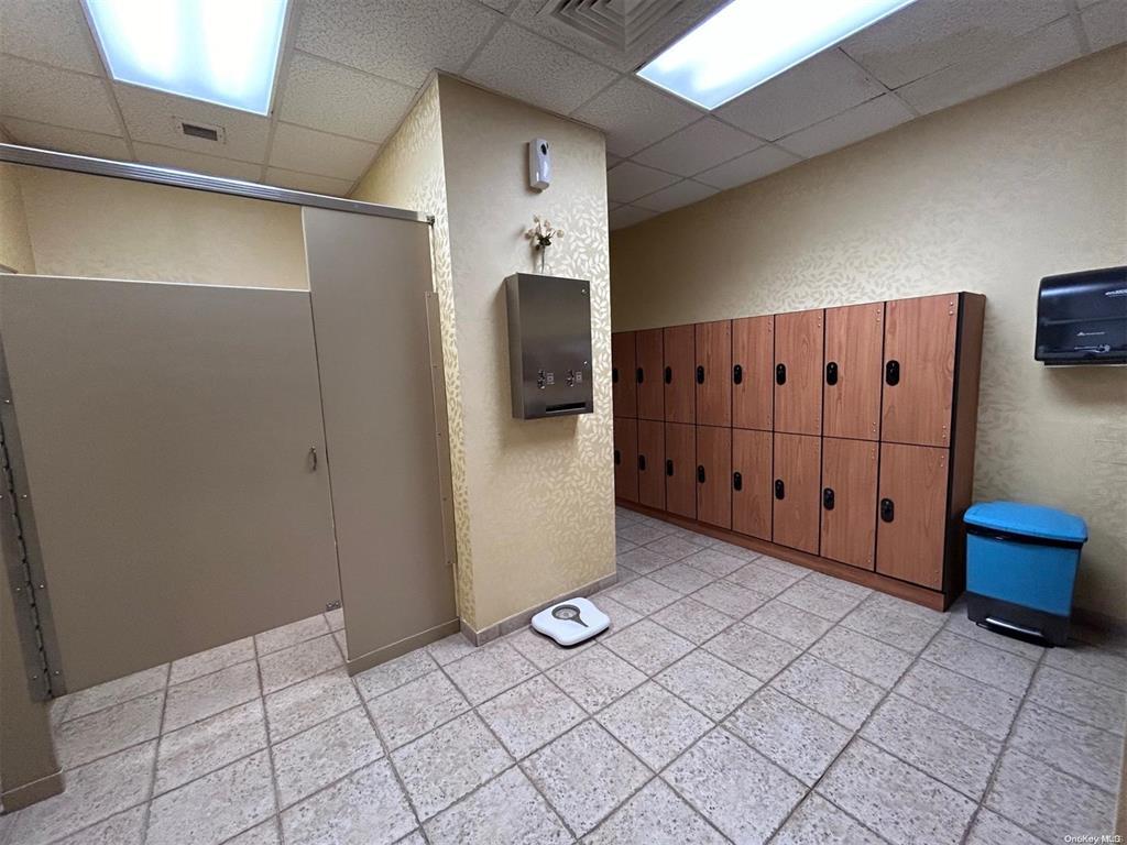 50 Merrick Avenue #313, East Meadow, New York image 22