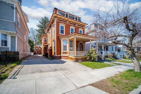 Multifamily For Sale - 25 Balding Avenue<br/> Poughkeepsie, NY 12601