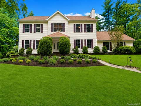 Homes For Sale - 30 Whitney Drive<br/> Ulster County, Woodstock, NY 12498