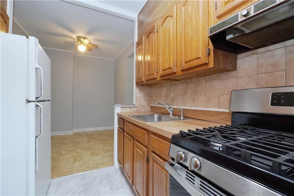 920 E 17 Street #411, Brooklyn, New York image 11