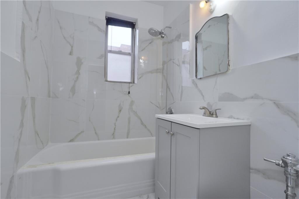 920 E 17 Street #411, Brooklyn, New York image 20