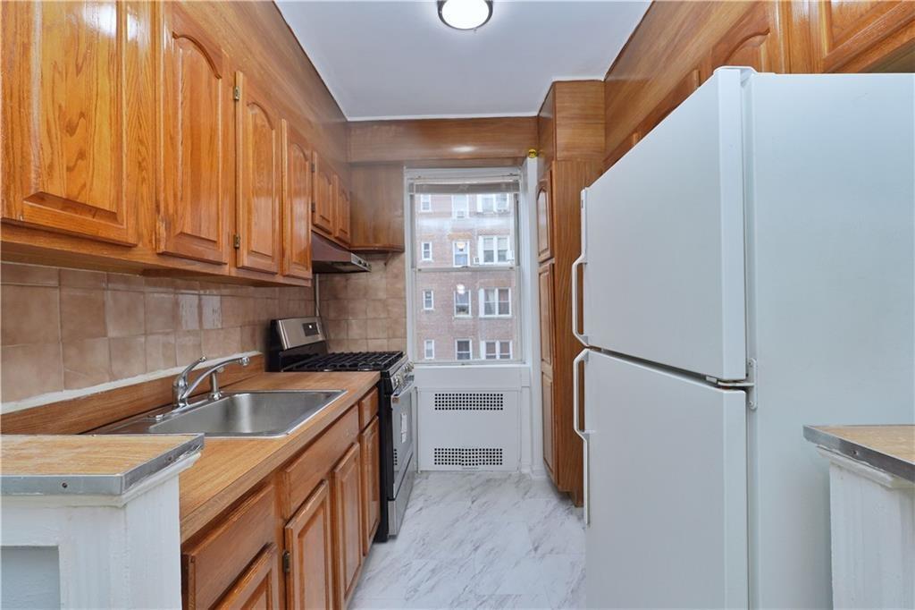 920 E 17 Street #411, Brooklyn, New York image 9