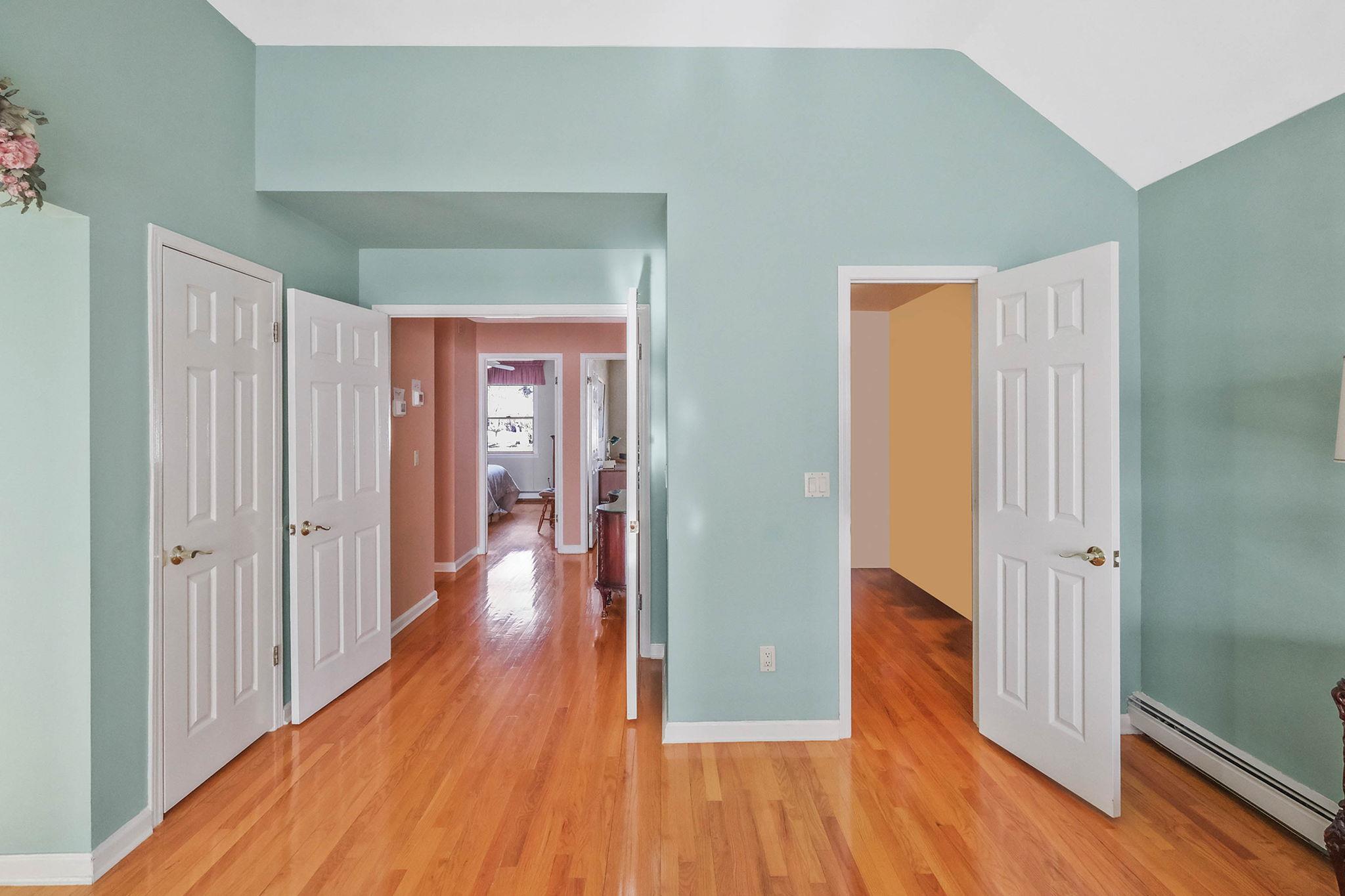 35 Westminster Drive, Bohemia, New York image 29