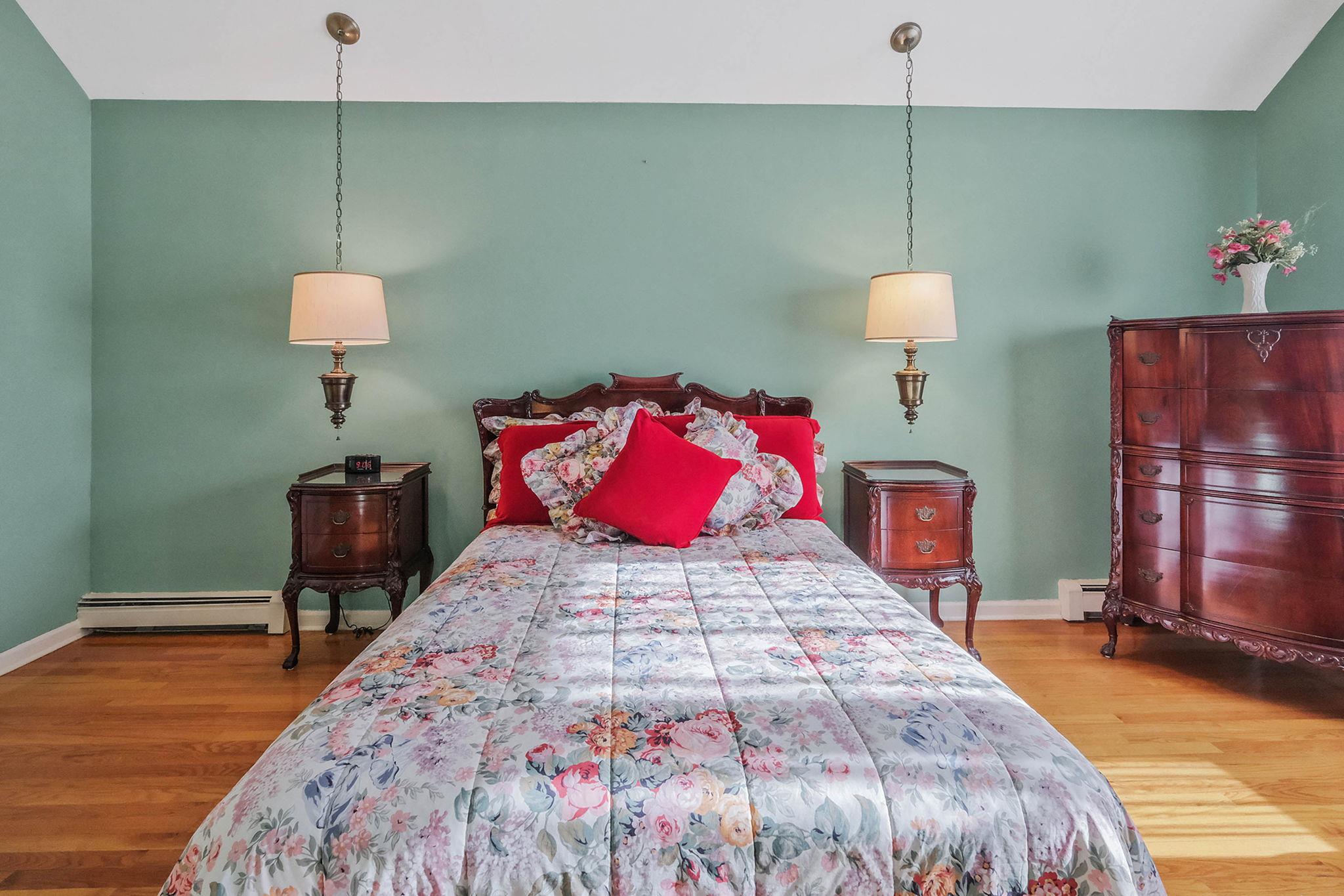 35 Westminster Drive, Bohemia, New York image 24