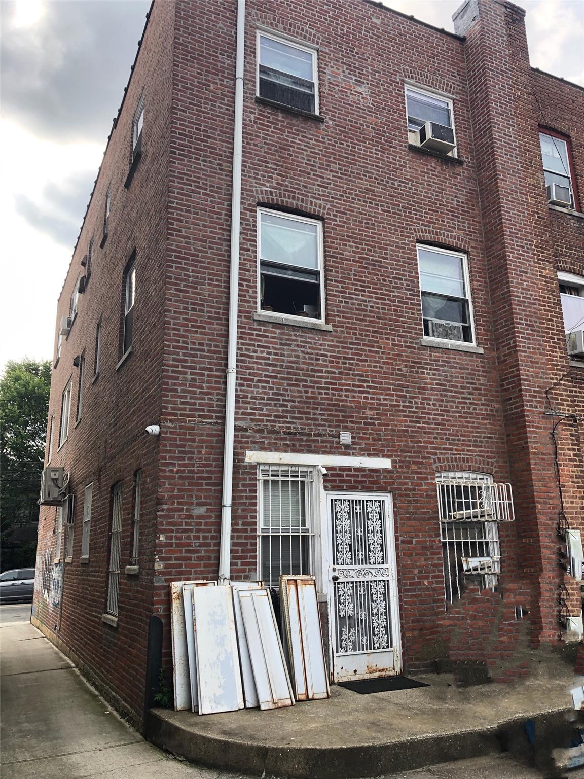 42-19 162nd Street