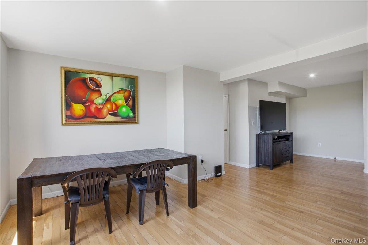 2287 Johnson Avenue 3A