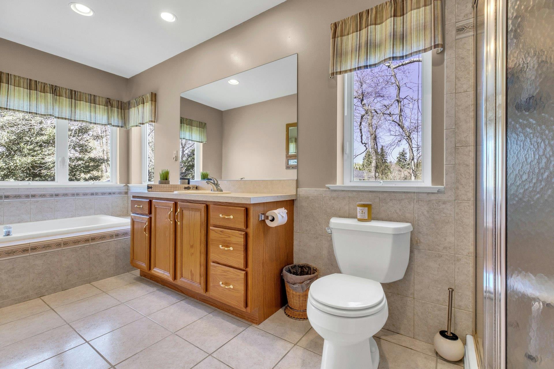 64 Paige Lane, Moriches, New York image 12