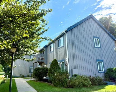 Homes For Sale - 11 Sterling St #11<br/> Beacon, NY 12508