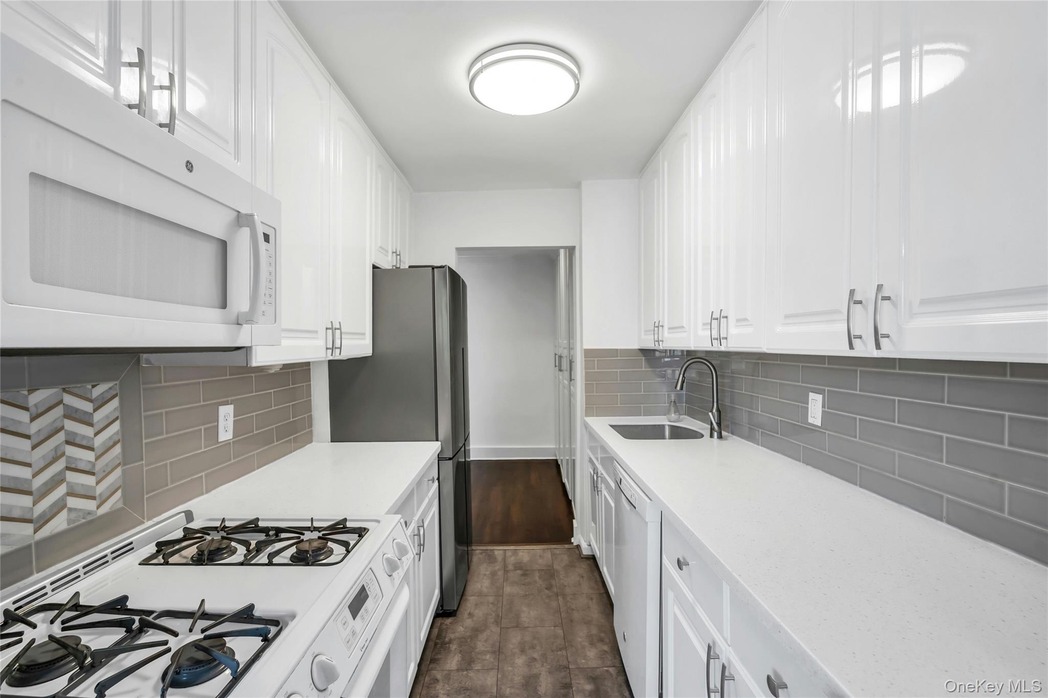 3 Birchwood Court #5K