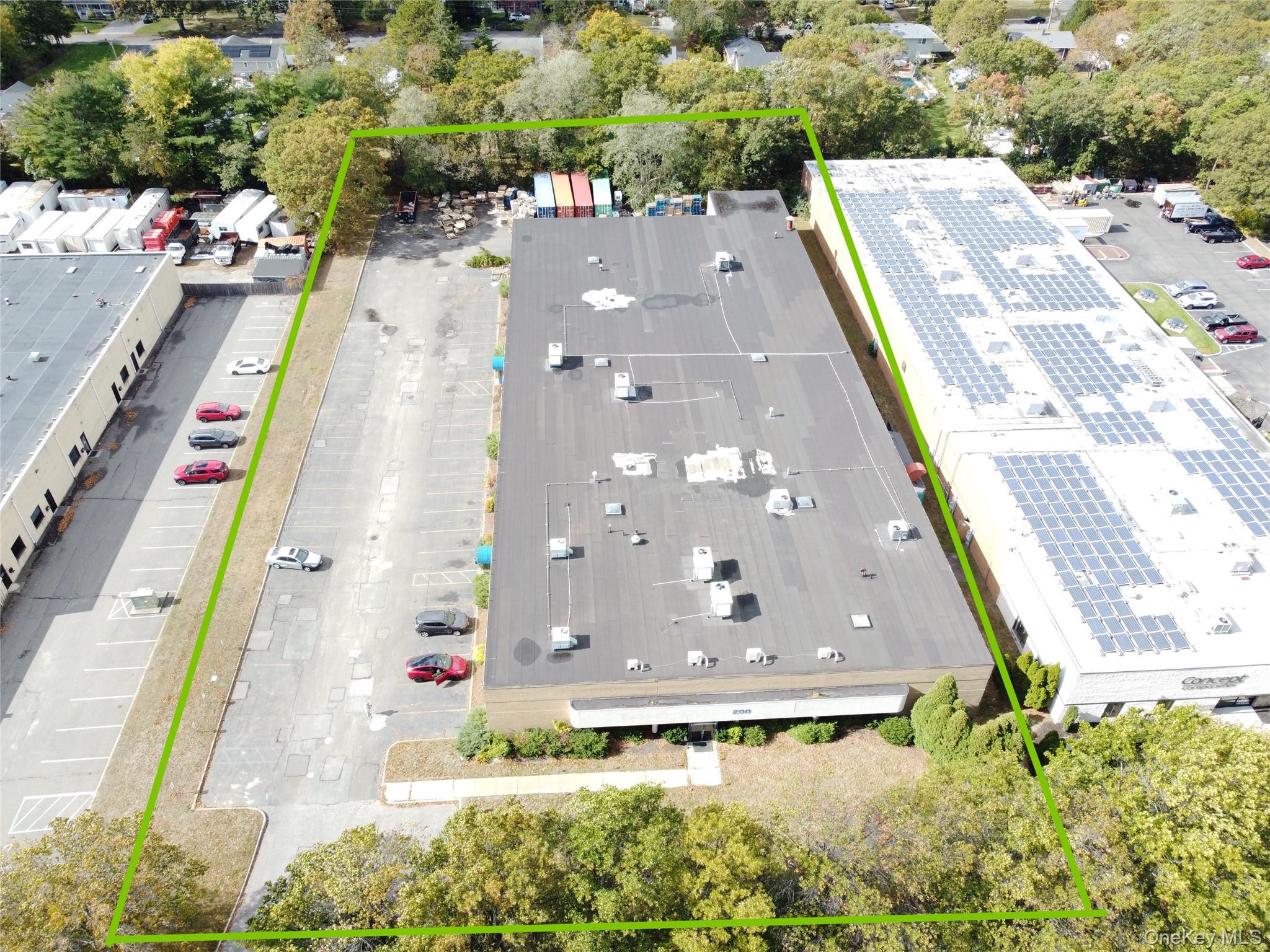 200 Knickerbocker Avenue