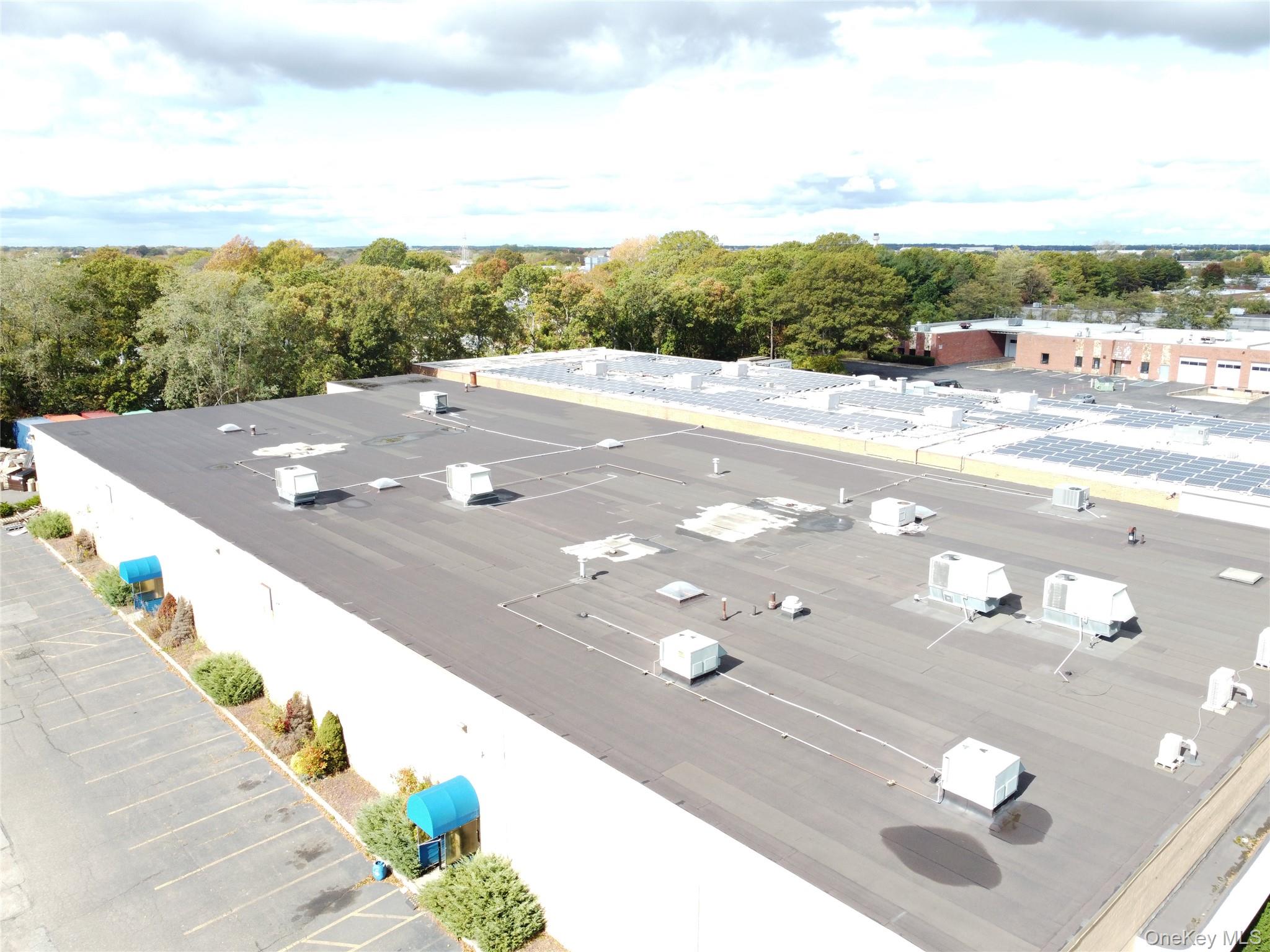 200 Knickerbocker Avenue