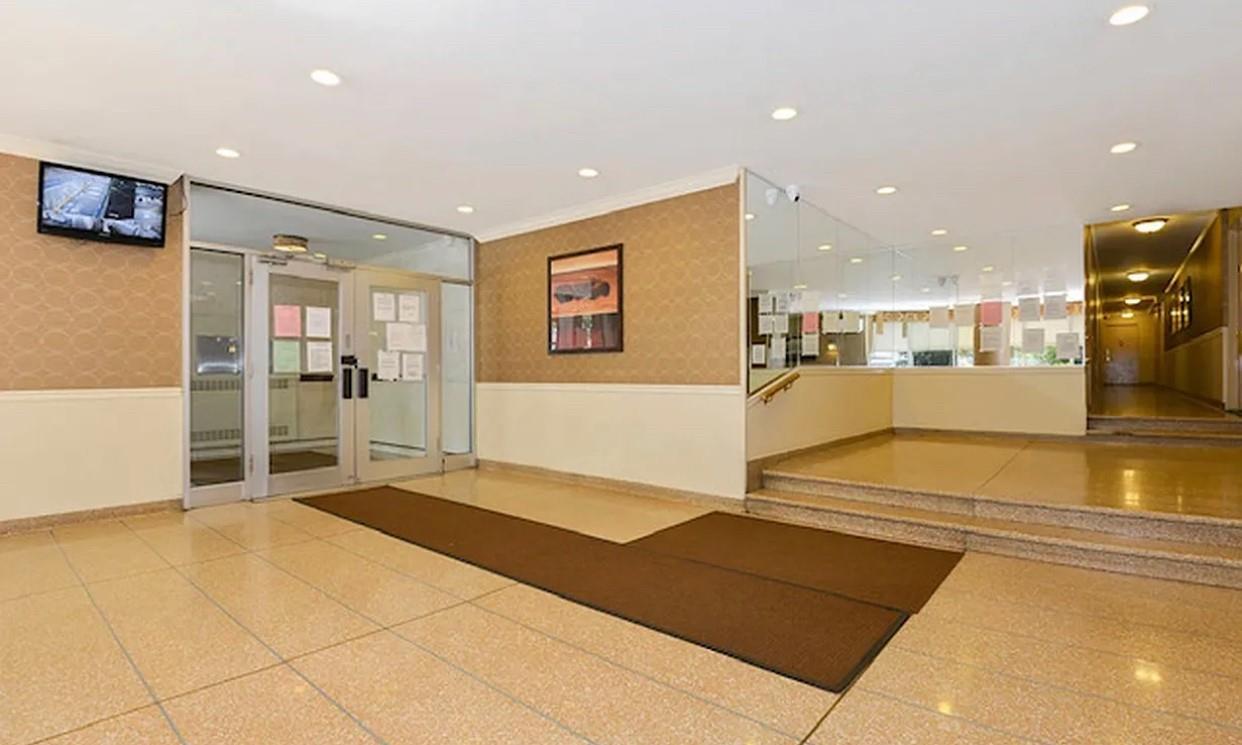 8111 45th Avenue #5K, Elmhurst, New York image 2