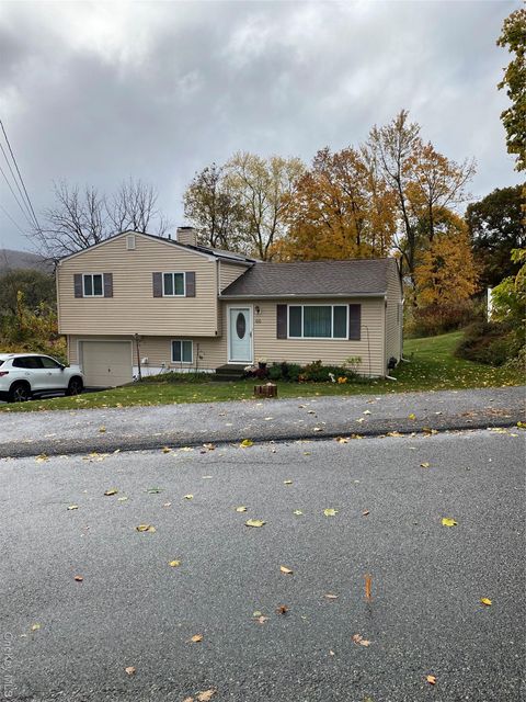66 Riverview Drive Fishkill NY 12524
