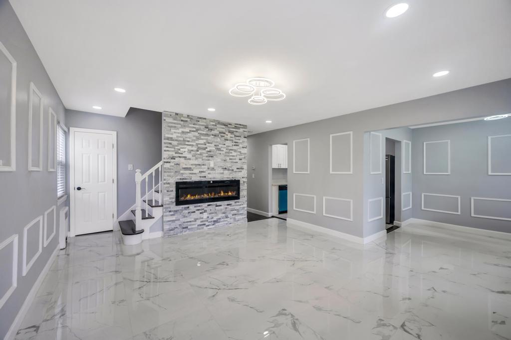 20 Fairfax Street, Valley Stream, New York image 7