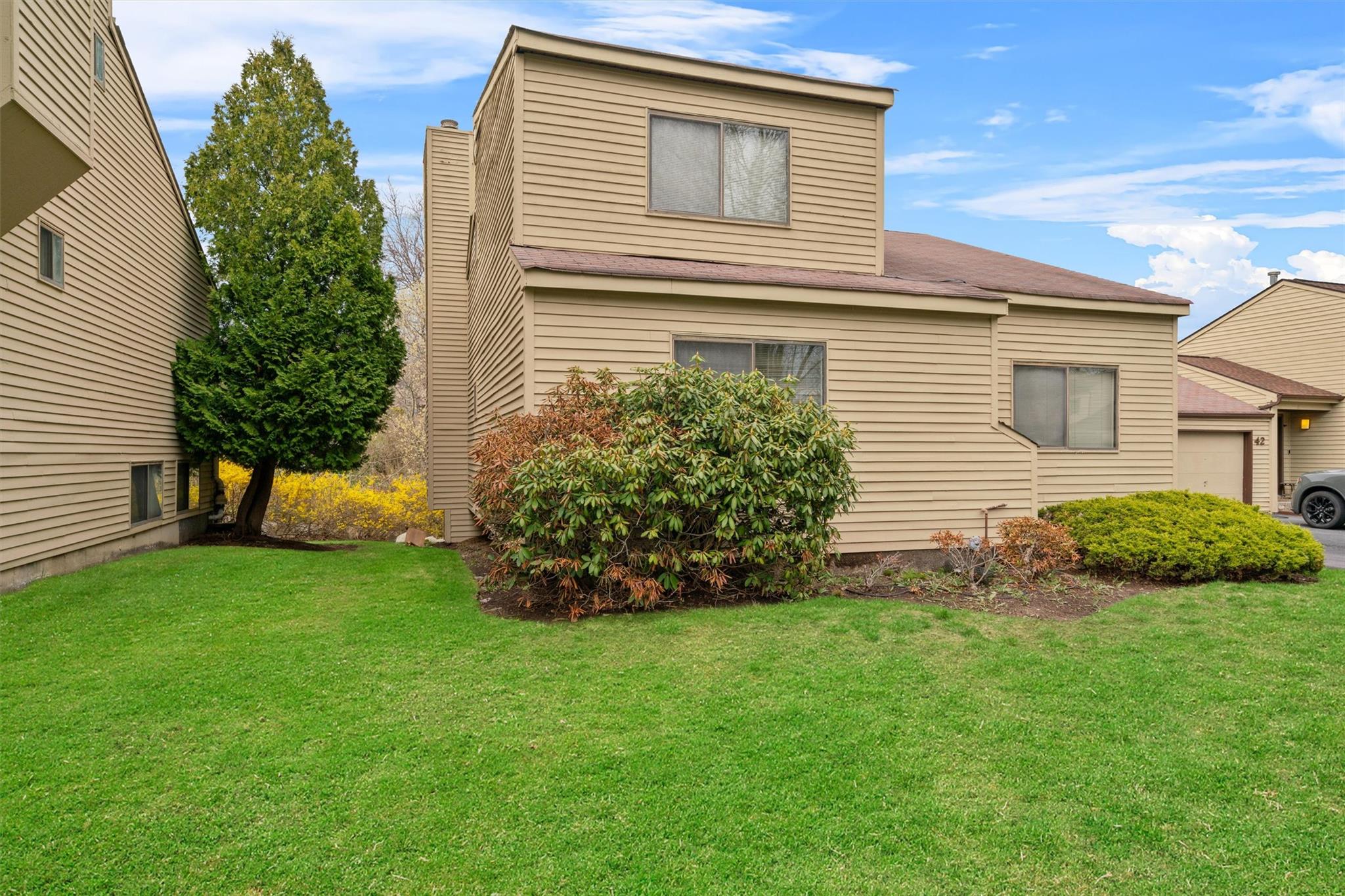 44 Linden Drive, Highland Mills, New York image 2