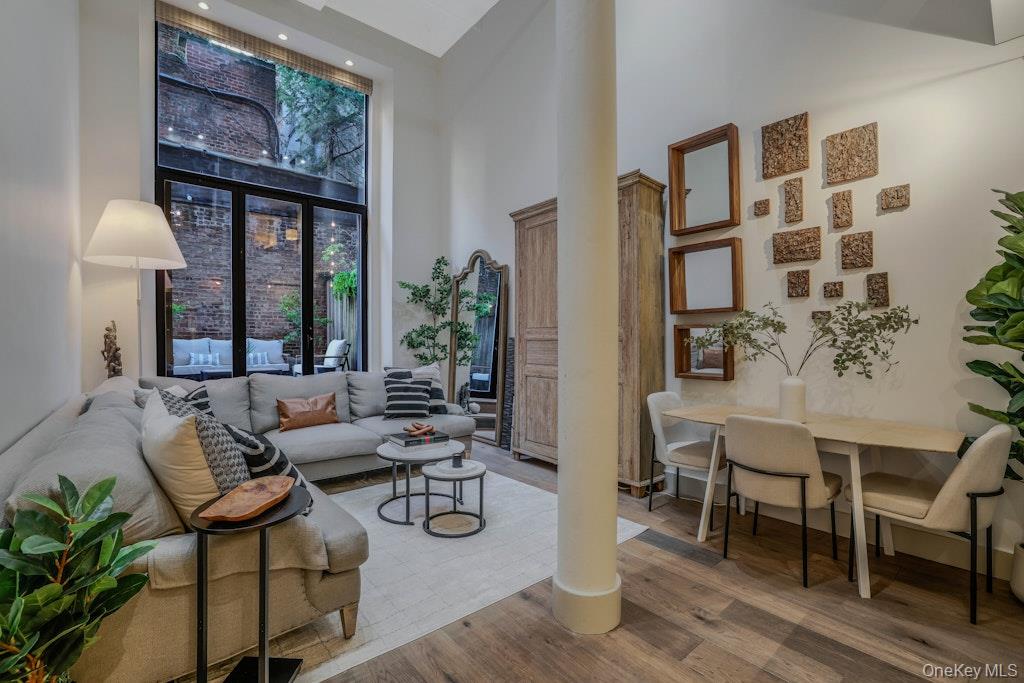 155 W 15th Street 1E