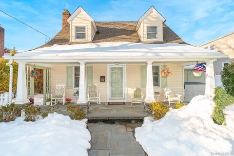 25 Old Mill Road Merrick NY 11566