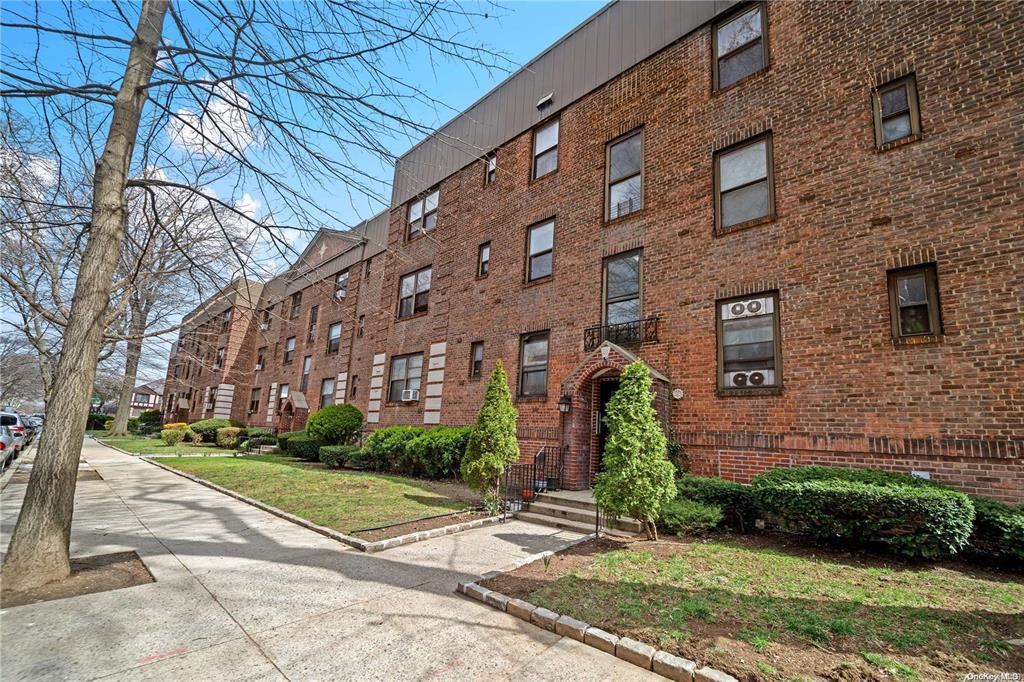 22-27 76 Street #B2, East Elmhurst, New York image 12
