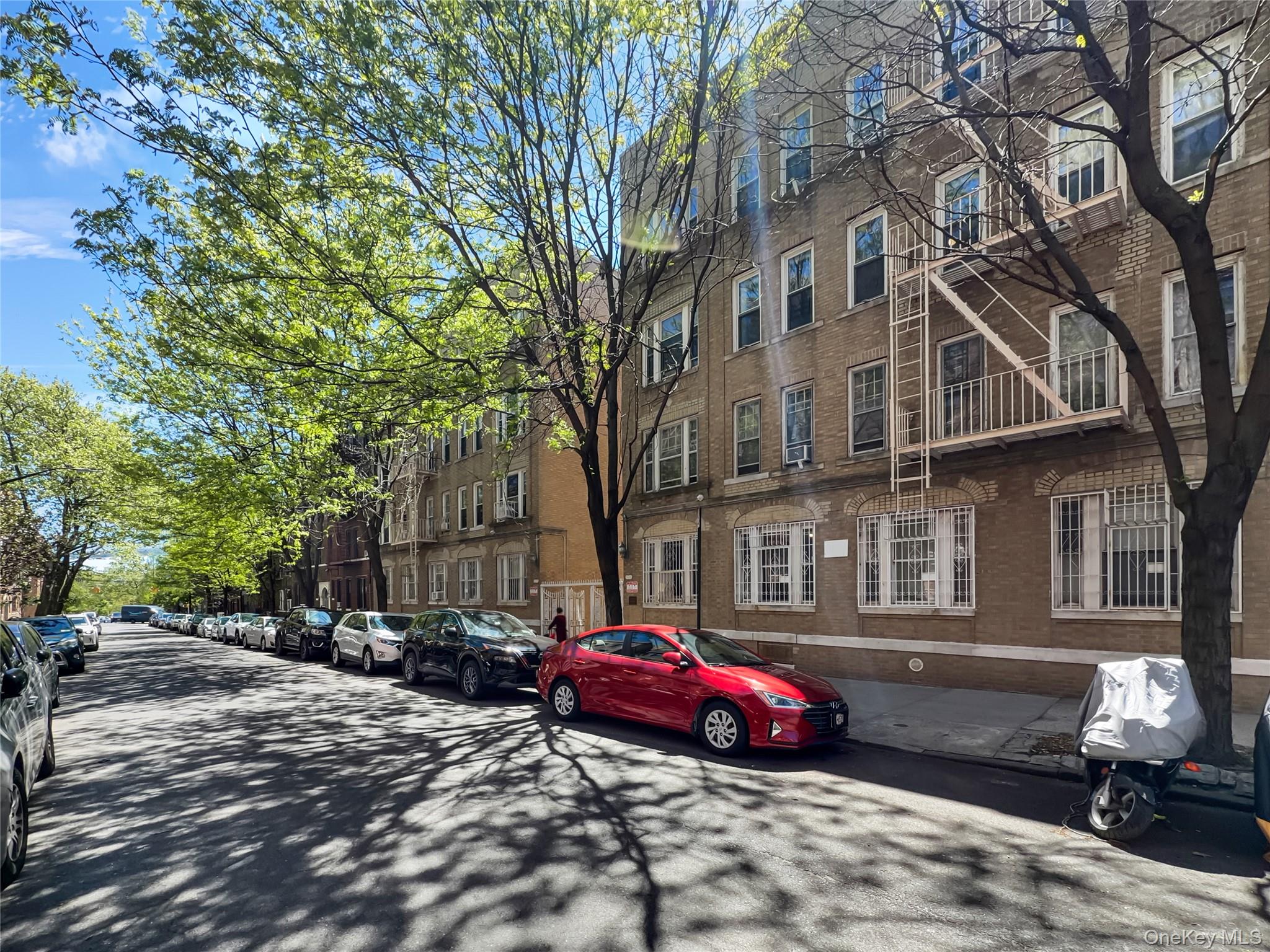 848 43rd Street 22