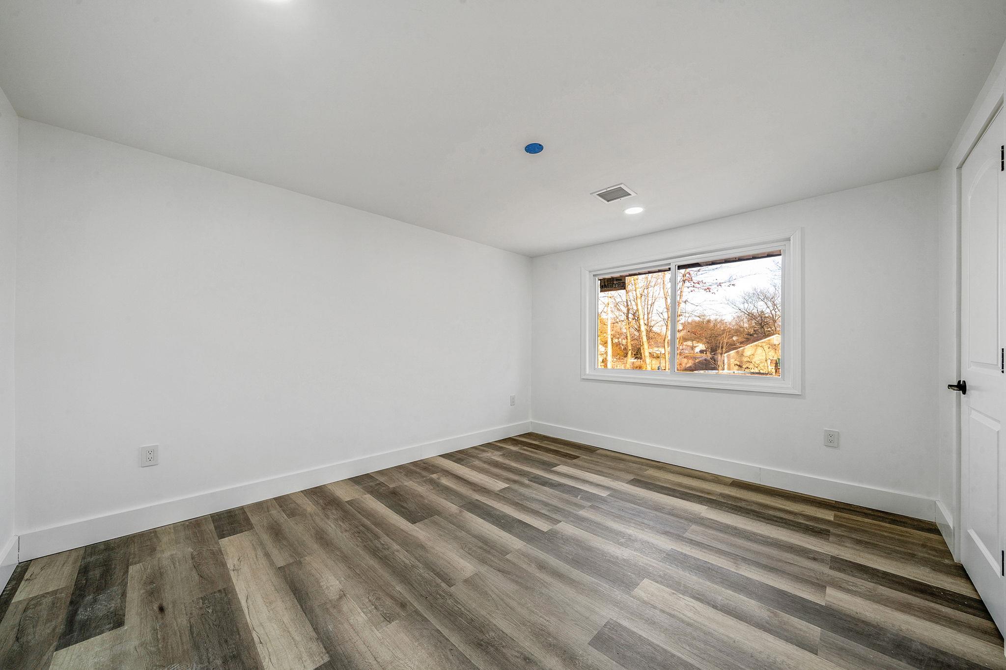 124 Sequoia Drive, Brookhaven, New York image 24