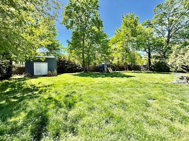 18 Cherry Lane, Port Jefferson Station, New York image 6