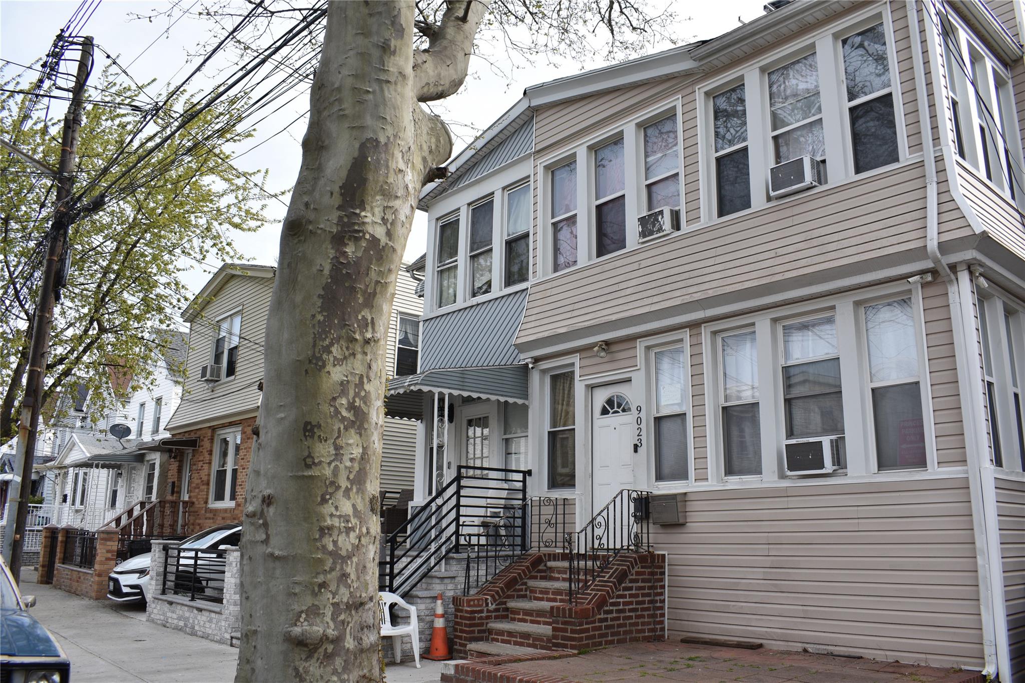 9023 75th Street