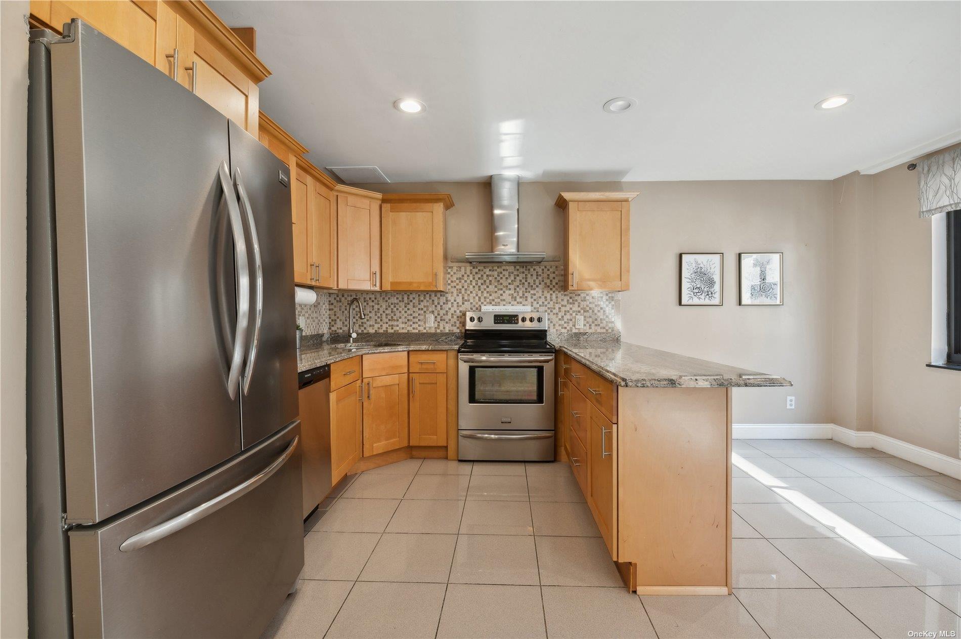 425 Shore Rd Rd #2B, Long Beach, New York image 9