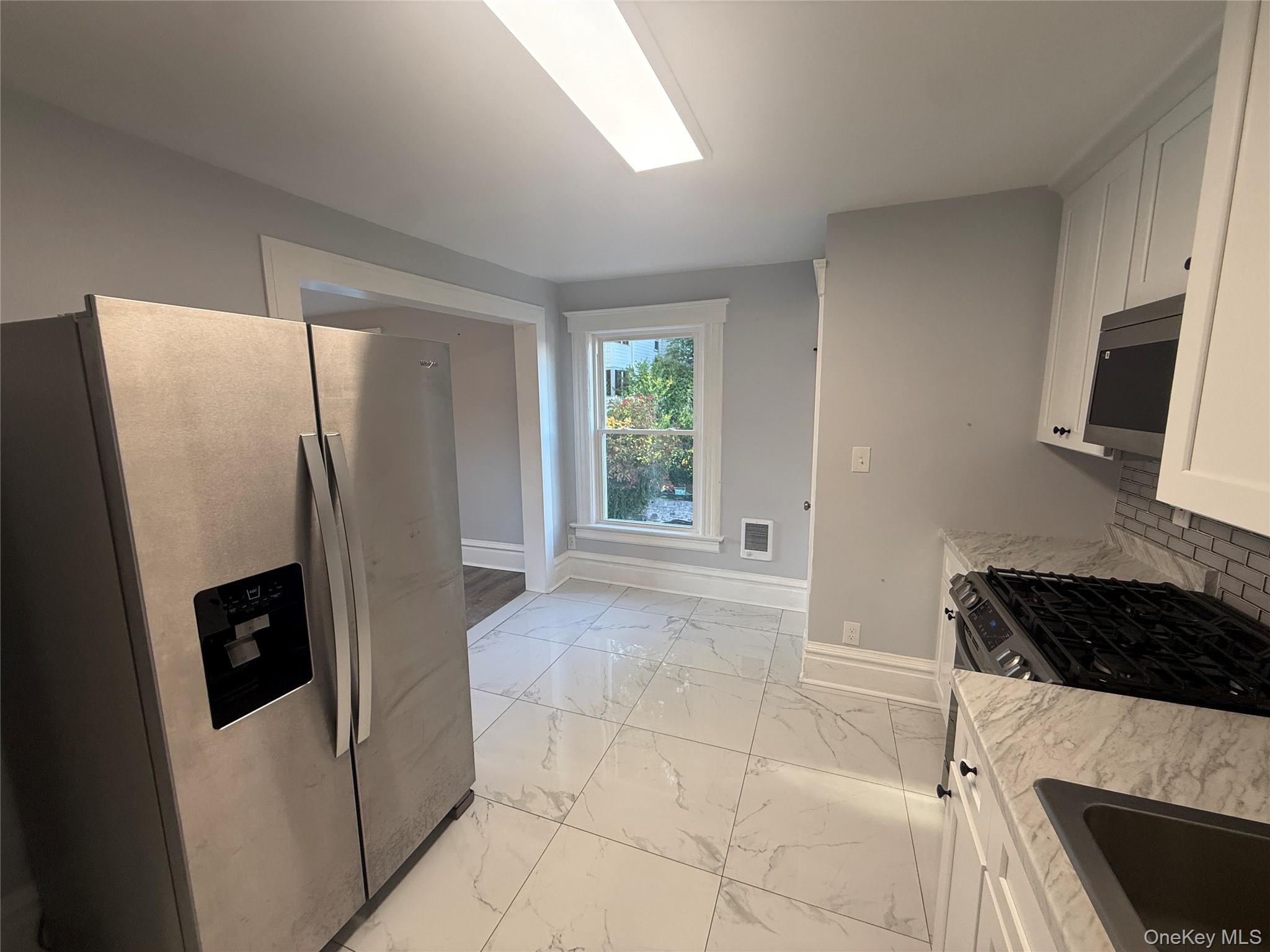 18 Edgewood Street